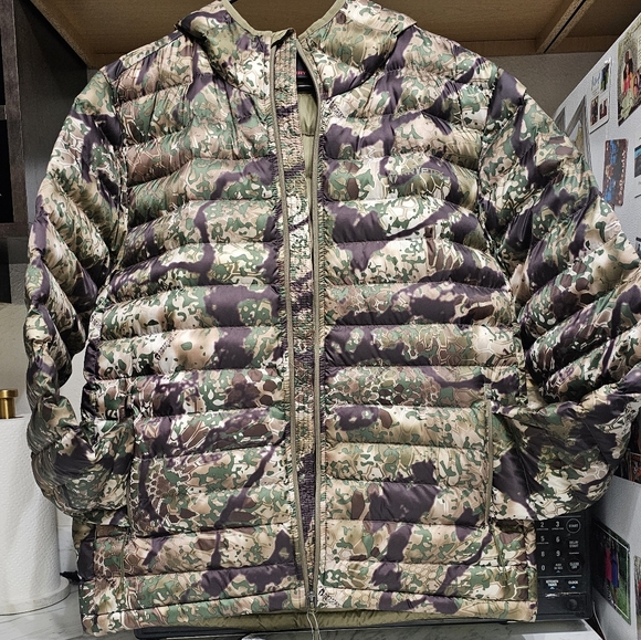 Kryptek Lykos insulated  waterproof jacket. Men's  size large - Picture 9 of 16